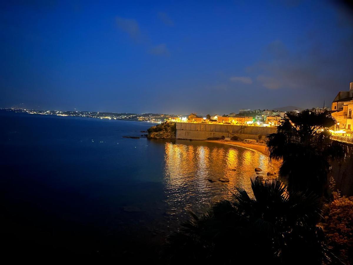 Castello A Mare Apartment กัสเตลลัมมาเร เดล โกลโฟ ภายนอก รูปภาพ