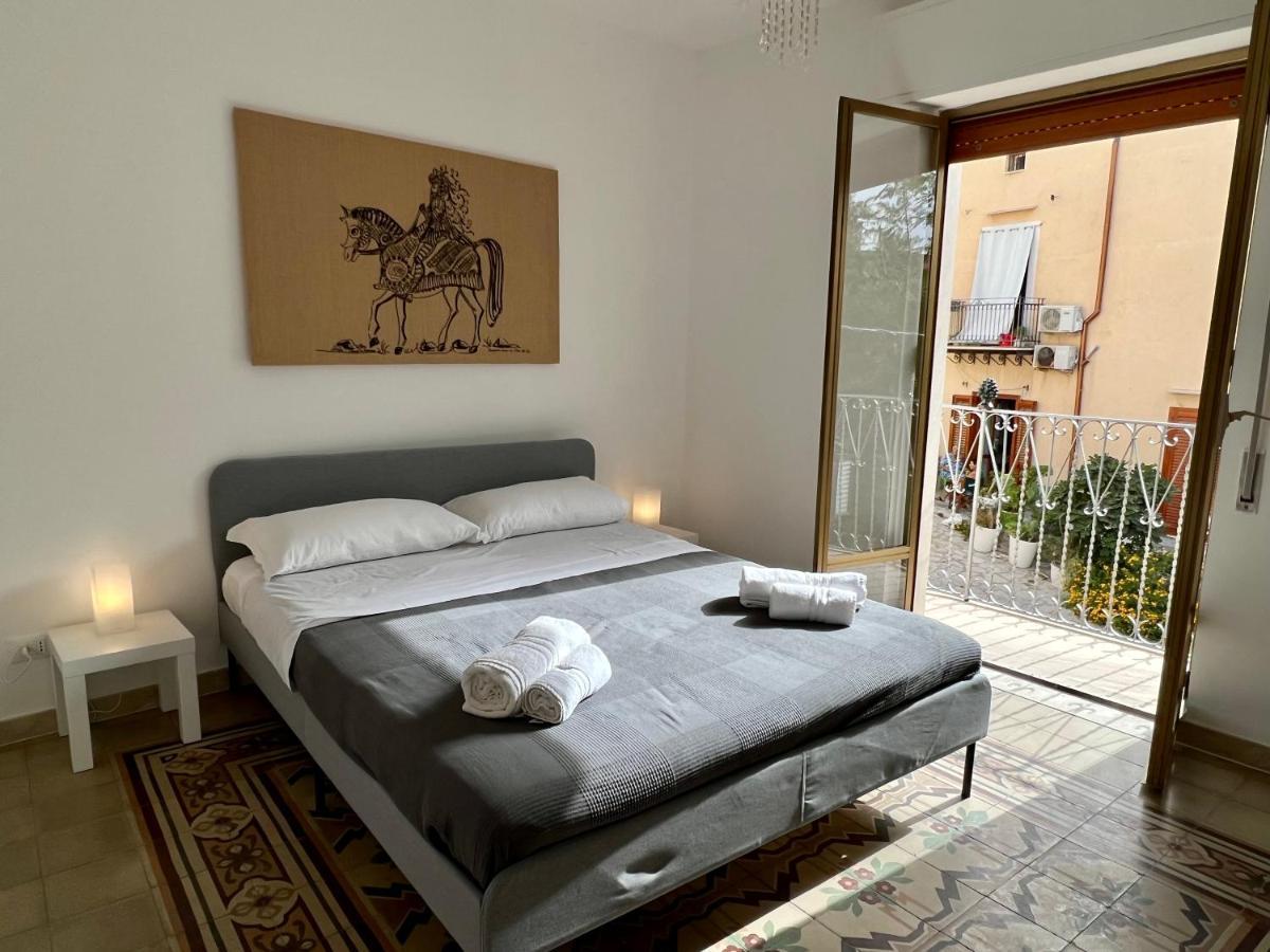 Castello A Mare Apartment กัสเตลลัมมาเร เดล โกลโฟ ภายนอก รูปภาพ