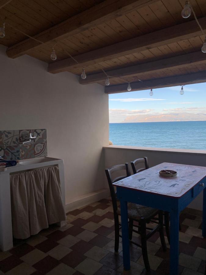 Castello A Mare Apartment กัสเตลลัมมาเร เดล โกลโฟ ภายนอก รูปภาพ